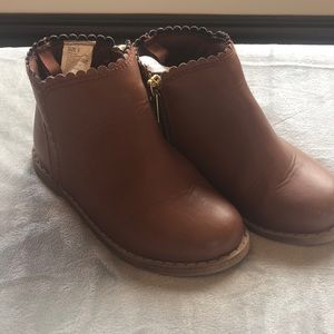Gymbore Toddler Brown Boots Size 9